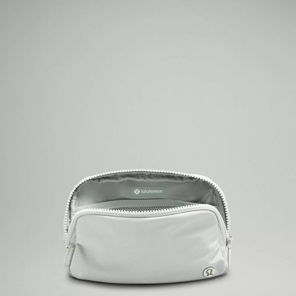 Sold Out Jade Grey Everywhere Belt Bag 1L- lululemon NWT - Picture 3 of 6